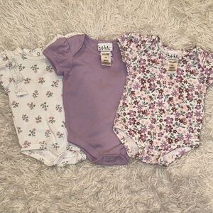 Nicole Miller New York Baby Bodysuits